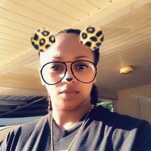 Meet your Posher, Alison